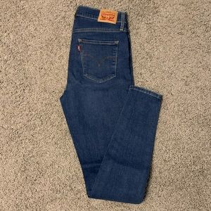 Levi’s 721 High Waisted Stretch Jeans